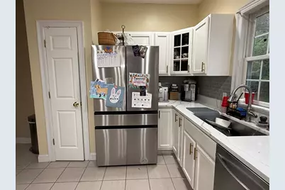 21 Knowlton Circ #21, Upton, MA 01568 - Photo 9