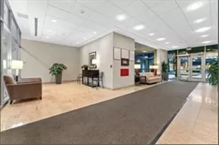 33 Pond Ave, Brookline, MA 02445 - Photo 3