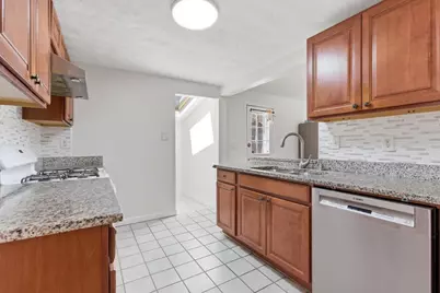 10 Avila Rd, Billerica, MA 01821 - Photo 11