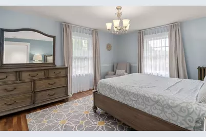 26 Berkshire Road, Newton, MA 02460 - Photo 23