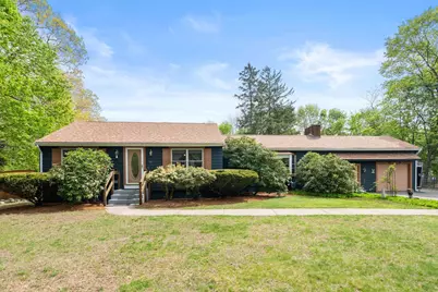 139 Grove St, Mansfield, MA 02048 - Photo 1