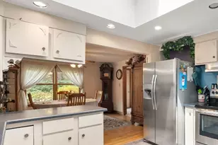 139 Grove St, Mansfield, MA 02048 - Photo 7