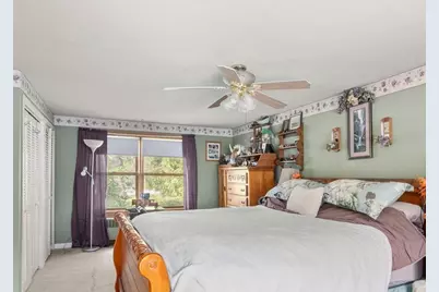 139 Grove St, Mansfield, MA 02048 - Photo 17