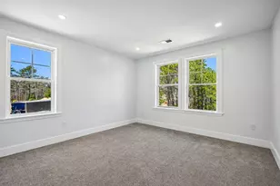 33 Seabiscuit Dr, Plymouth, MA 02360 - Photo 19