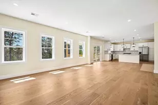 33 Seabiscuit Dr, Plymouth, MA 02360 - Photo 3
