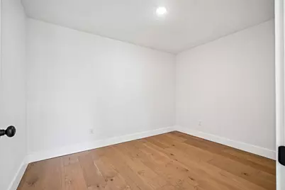 33 Seabiscuit Dr, Plymouth, MA 02360 - Photo 15