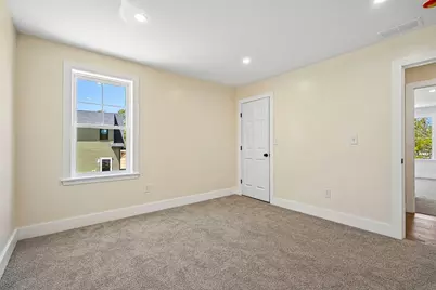 33 Seabiscuit Dr, Plymouth, MA 02360 - Photo 17