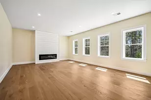 33 Seabiscuit Dr, Plymouth, MA 02360 - Photo 3