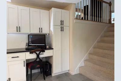 21 Woodridge Rd, Milford, MA 01757 - Photo 11