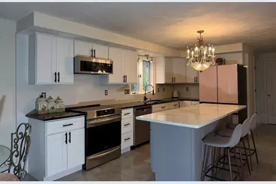21 Woodridge Rd, Milford, MA 01757 - Photo 9