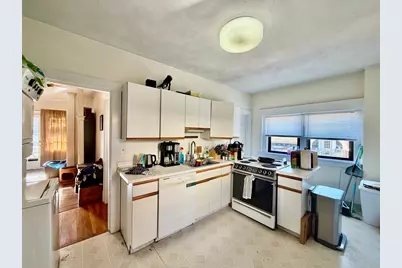 1466 Commonwealth Ave #3, Boston, MA 02135 - Photo 11