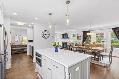 17 Bradford Rd, Natick, MA 01760 - Photo 15
