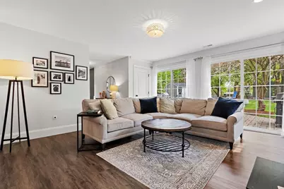 17 Bradford Rd, Natick, MA 01760 - Photo 7