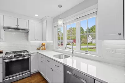 17 Bradford Rd, Natick, MA 01760 - Photo 13