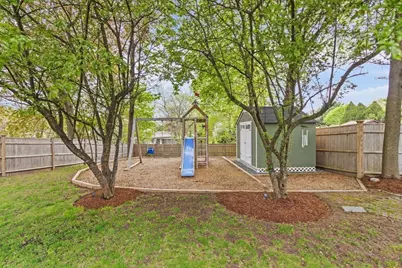 17 Bradford Rd, Natick, MA 01760 - Photo 37