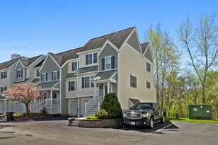 35 Collins St, Danvers, MA 01923 - Photo 23