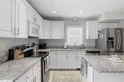 35 Collins Street #88, Danvers, MA 01923 - Photo 3