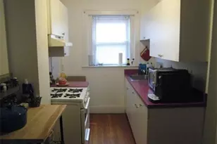 588 Washington St, Brookline, MA 02446 - Photo 5