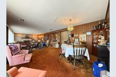 20 Indian Point Rd, Webster, MA 01570 - Photo 9