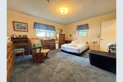 20 Indian Point Rd, Webster, MA 01570 - Photo 13