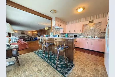 20 Indian Point Rd, Webster, MA 01570 - Photo 5