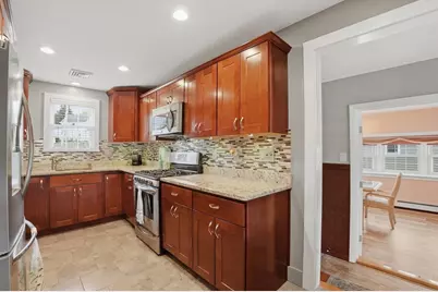 23 Pine Street, Swansea, MA 02777 - Photo 9