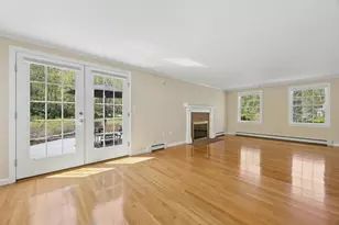 9 Wood, Mendon, MA 01756 - Photo 5