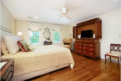 2 Blackthorne Cir, Hopkinton, MA 01748 - Photo 21