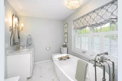 2 Blackthorne Cir, Hopkinton, MA 01748 - Photo 25