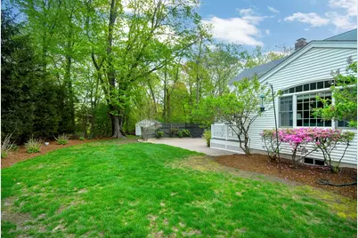 2 Blackthorne Cir, Hopkinton, MA 01748 - Photo 35