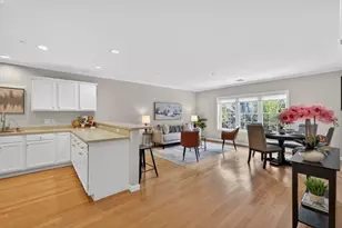 974 Main St, Wakefield, MA 01880 - Photo 9