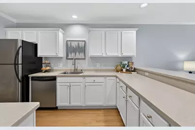 974 Main St #23, Wakefield, MA 01880 - Photo 3
