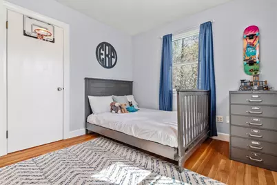 28 Riverside Sq, Boston, MA 02136 - Photo 19
