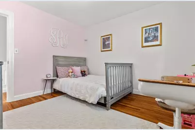 28 Riverside Sq, Boston, MA 02136 - Photo 17