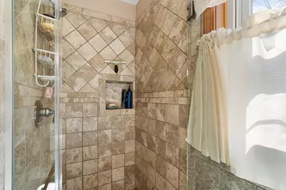 111 Seneca St, Fitchburg, MA 01420 - Photo 27