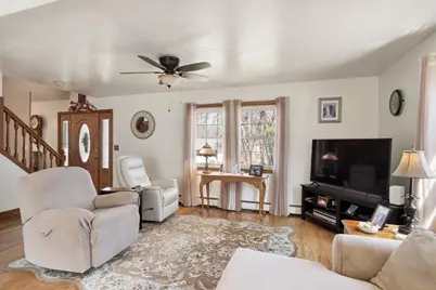 111 Seneca St, Fitchburg, MA 01420 - Photo 17