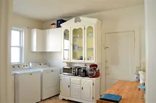 32 Gourley Rd, Medford, MA 02155 - Photo 7