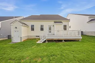16 Grizzly Ln, Milford, MA 01757 - Photo 31