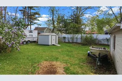 5 2nd Ave, Lakeville, MA 02347 - Photo 5