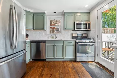 18 Crosstown Ave, Boston, MA 02132 - Photo 5