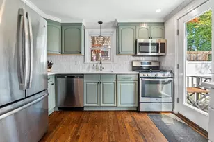 18 Crosstown Ave, Boston, MA 02132 - Photo 5