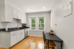 9 Bailey St, Boston, MA 02124 - Photo 3