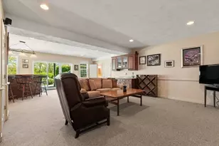 19 Bragg Rd, Foxboro, MA 02035 - Photo 29