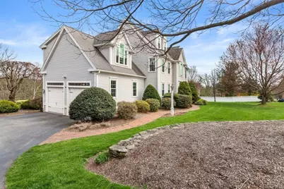 19 Bragg Road, Foxboro, MA 02035 - Photo 3