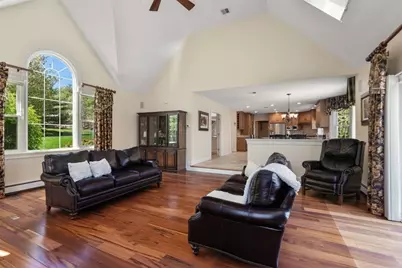 19 Bragg Road, Foxboro, MA 02035 - Photo 15