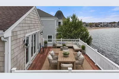 706 Sea St, Quincy, MA 02169 - Photo 1