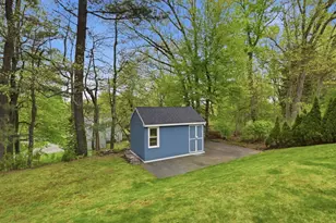 310 W Allen Ridge Rd, Springfield, MA 01118 - Photo 33