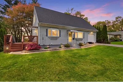 310 W Allen Ridge Rd, Springfield, MA 01118 - Photo 1