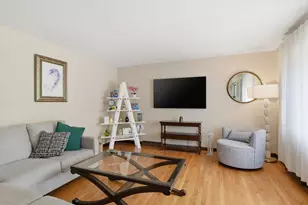 310 W Allen Ridge Rd, Springfield, MA 01118 - Photo 3