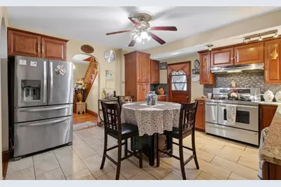 377 Union St, Leominster, MA 01453 - Photo 3